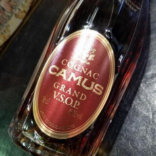 洋酒 CAMUS GRAND VSOP 700ml 40% カミュ グランド コニャック ブランデーの画像