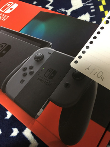 最安値！ニンテンドー　スイッチ　新型　グレー色　美品