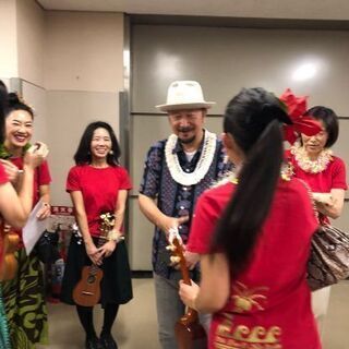 ハワイアンウクレレ🎶歌も習える🌈教室初級　の画像
