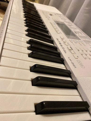 キーボード LK-221 CASIO 良品】カシオ 電子キーボード 61標準鍵 光ナビゲーション LK-221