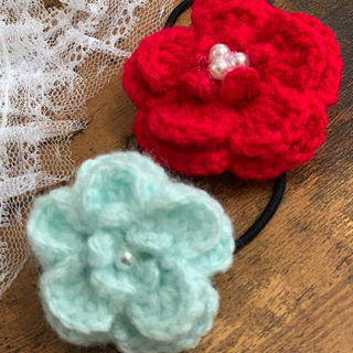 毛糸のヘアゴム