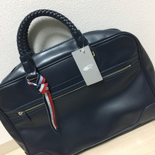 BEAMS LIGHTS / フェイクレザーブリーフケース