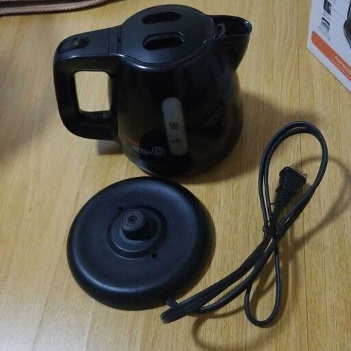 ティファール 電気ケトル 黒