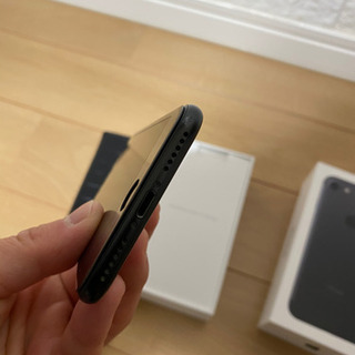 iPhone7 128GB SIMロック解除済み