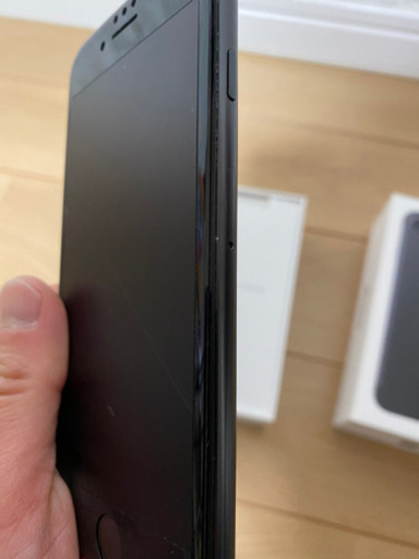 iPhone7 128GB SIMロック解除済み