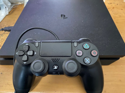 プレステ4 本体　　美品