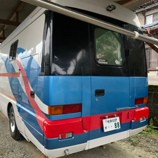 三菱　ROSA ローザ　キャンピングカー　10人乗　車検付　ソファーベッドの画像