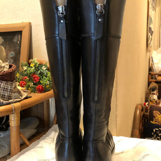 MDDE KAORI ブーツ黒２３cm✨美品の画像