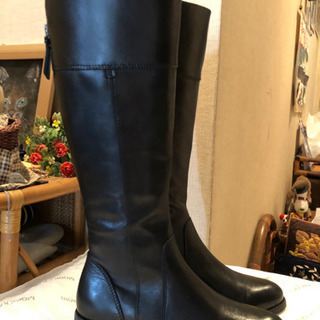MDDE KAORI ブーツ黒２３cm✨美品の画像