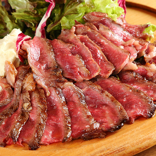 熟成肉バル【レッドキングコング】ホールスタッフ・店長候補募集！の画像