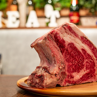 熟成肉バル【レッドキングコング】ホールスタッフ・店長候補募集！の画像