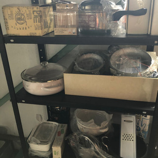食器から家電まで何でも揃います