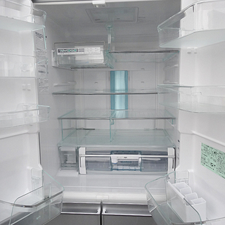 ☆HITACHI/日立☆真空チルドW 冷凍冷蔵庫 6枚ドア フレンチドア 自動製氷