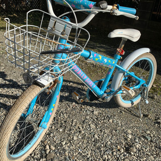 子供用18インチの水色の自転車ですの画像
