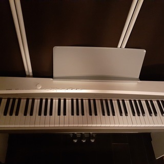 CASIO 電子ピアノ 88鍵盤☆値下げお気軽にご相談ください（取りに来ていただける方）の画像