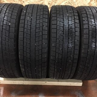 DUNLOP WINTER MAXX SJ8 225/60R17...