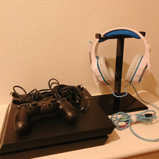 PS4 コントローラ HDMI ヘッドホン スタンドの画像