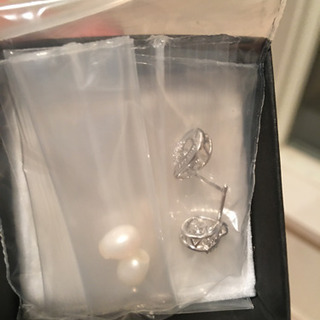 ピアス 100円