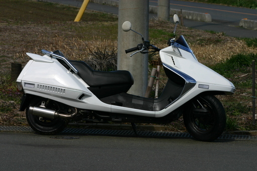 自賠責保険付-埼玉発543】HONDA フュージョンX ホワイト タイヤ/シート/外装一部新品 (沖縄県優遇あり)