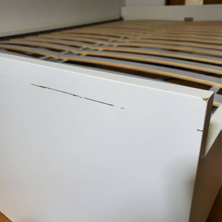 IKEA  ダブルベッド　フレームのみ(引き取り日指定あり)の画像