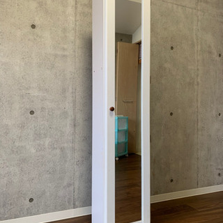 鏡付き　収納の画像