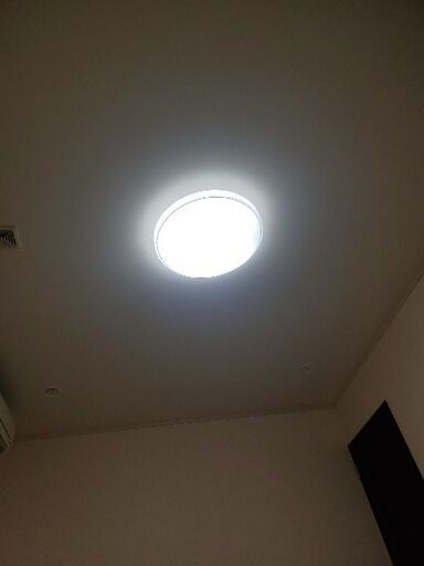 部屋の電気