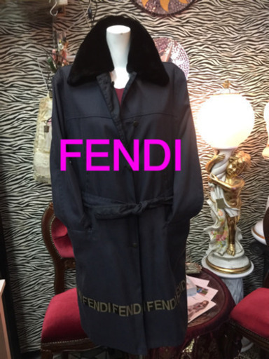FENDIリバーシブルコート