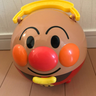 お取引中 アンパンマン 車輪付き入れ物