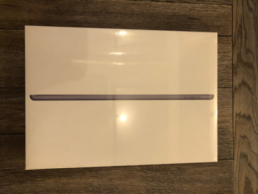 Apple iPad Wi-Fi 32GB 10.2インチ 【シルバー】