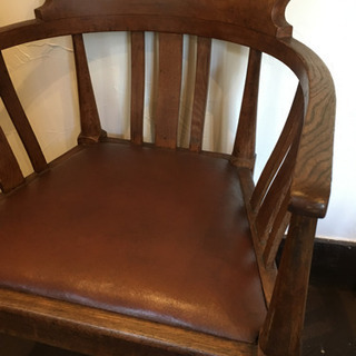 アンティーク チェアの画像
