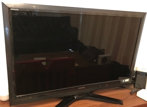 東芝レグザ　42型