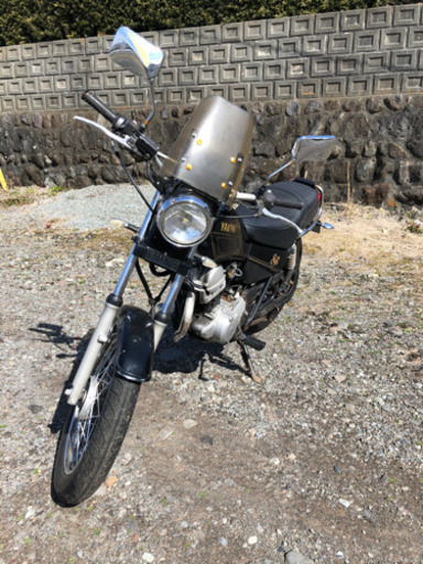 ヤマハ SR125 商談中