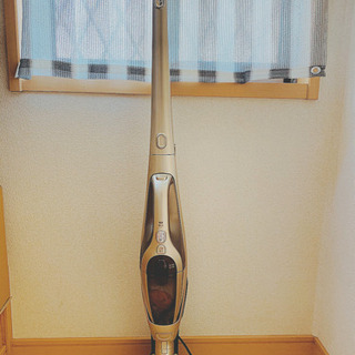 ありがとうございました！日立充電式掃除機　PV-BA100 N ...