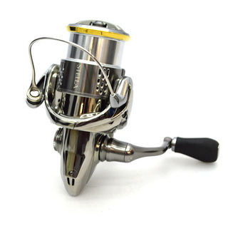 SHIMANO 18ステラ 2500S バス エギング チヌ 磯 メバル タチウオ