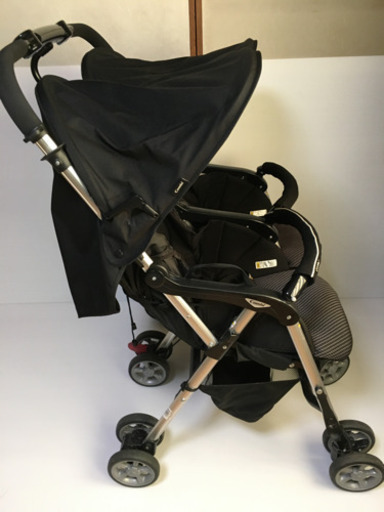 美品！Combi コンビ ベビーカー ツインスピン 双子用ベビーカー 三つ折りコンパクト収納