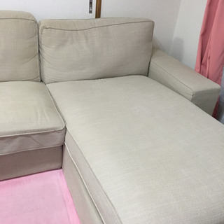 IKEA KIVIKシーヴィク 3人掛けソファ ヒッラレドベージュの画像
