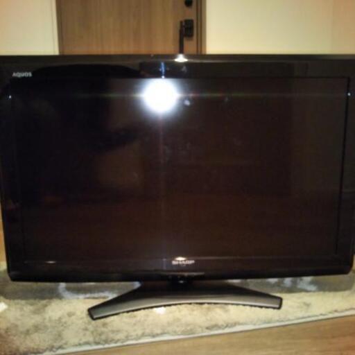 AQUOS　シャープ　TV32型