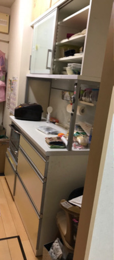 取引決定【大幅値下げ】キッチンボード 定価20万円 大容量 食器棚 台所 収納 綾野製作所 大塚家具で購入