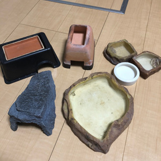 引き取り限定爬虫類飼育セットの画像