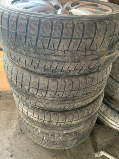 LS600H 純正アルミ　冬タイヤ付き