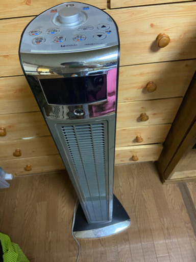 コイズミ　電気ファンヒーターホット\u0026クール