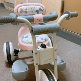 トイザらス限定 ディズニートライクピュア 三輪車（ピンク）