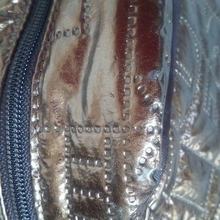レスポートサック　オースティンクロスボディ　コッパーホイル　Lesportsac AUSTIN CROSSBODY COPPER FOIL Debossedの画像