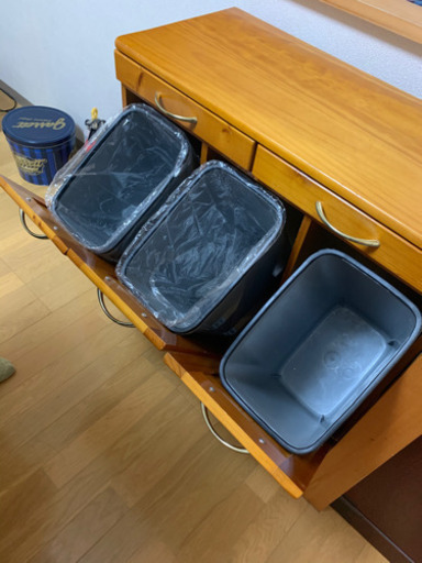 3種類分別可能なダストラック