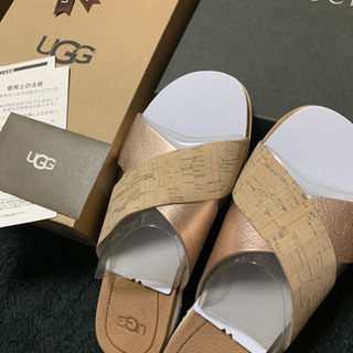 UGG  24cm 新品未使用　定価2万程　お話中