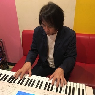 ￥２５００円 ・  個人レッスン♪弾き語り♪♪