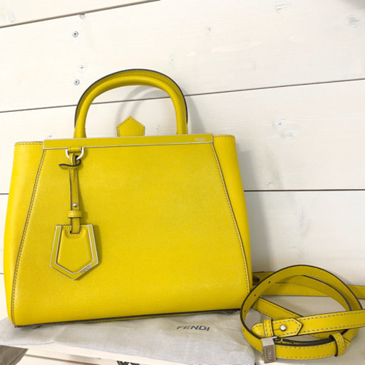 極美品 フェンディ FENDI トゥージュール 2jour ショルダーバッグ イエロー