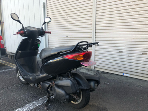 125ccバイク　AXISトリート黒色