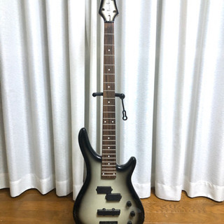 ベースギタージャンク