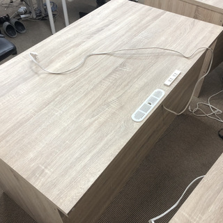 【0円】オフィス用デスクを譲ります。※引取に来てくれる方限定